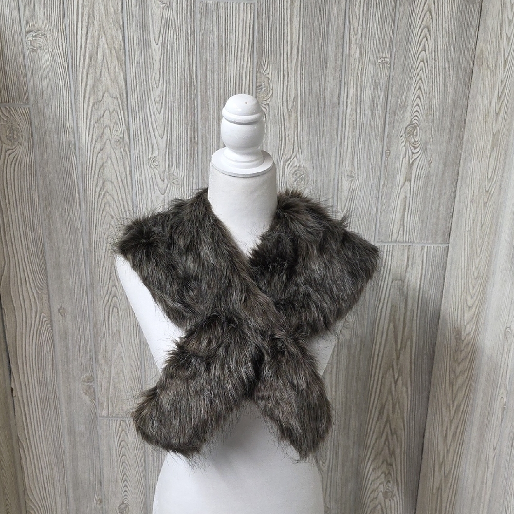 Banana Republic Faux Fur Stole Scarf Brown NWT